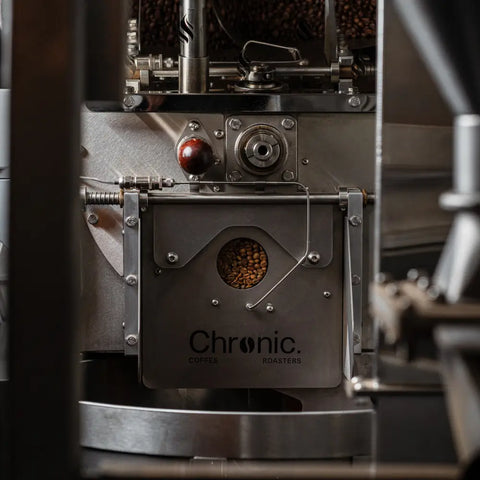 Torréfaction de café Chronic. en cours dans machine Loring